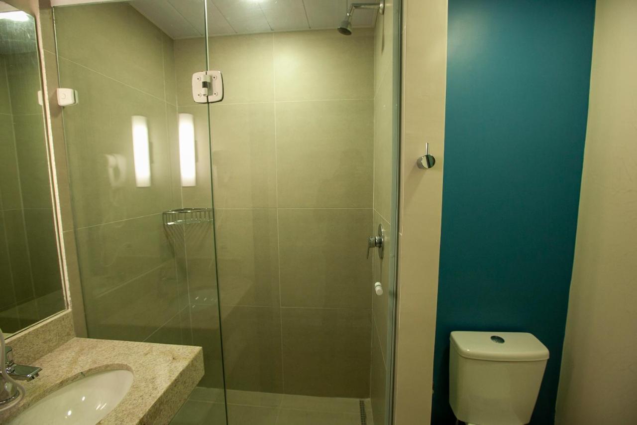 Ibis Budget Recife Jaboatao จาบัวเทา โดส กัวราราเปส ภายนอก รูปภาพ