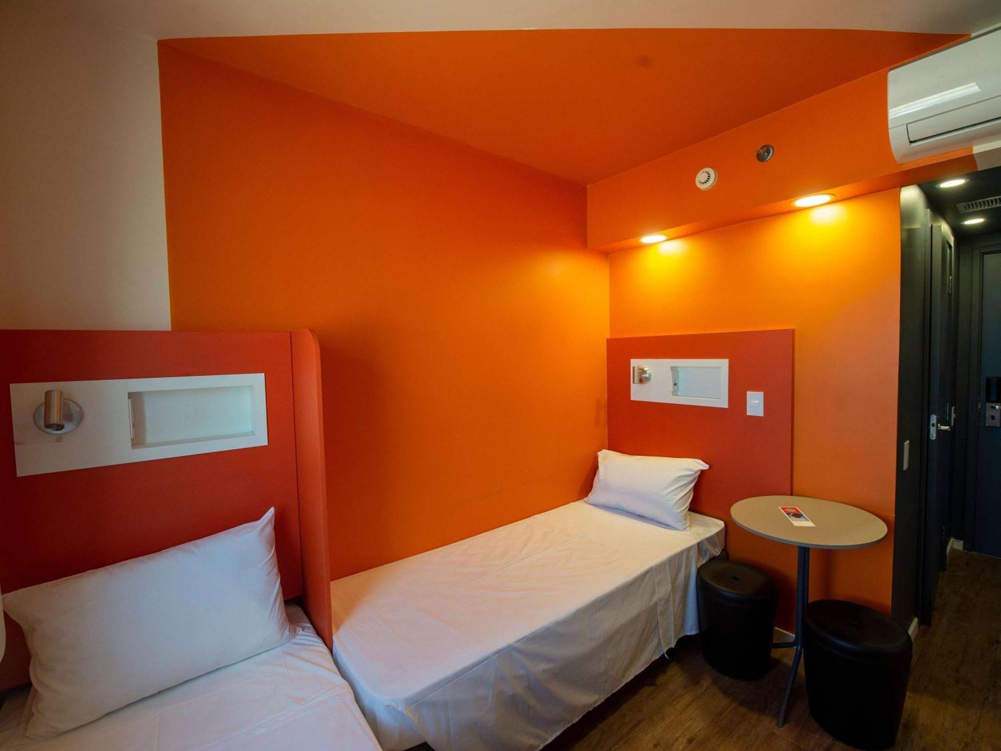 Ibis Budget Recife Jaboatao จาบัวเทา โดส กัวราราเปส ภายนอก รูปภาพ